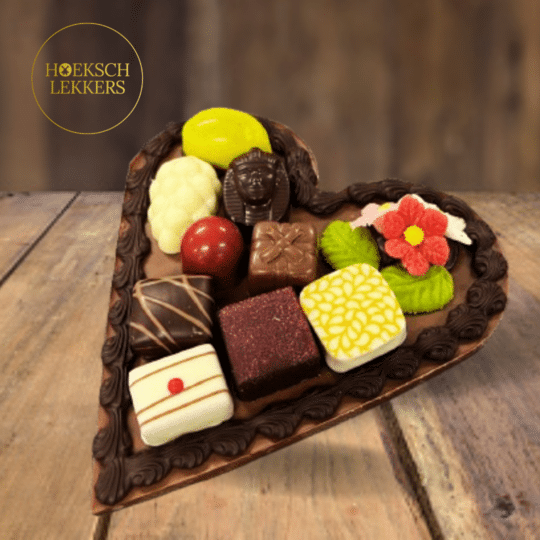 Chocolade hart met bonbons Valentijn
