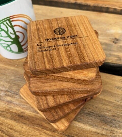 Stapel onderzetters Hoeksch Hout